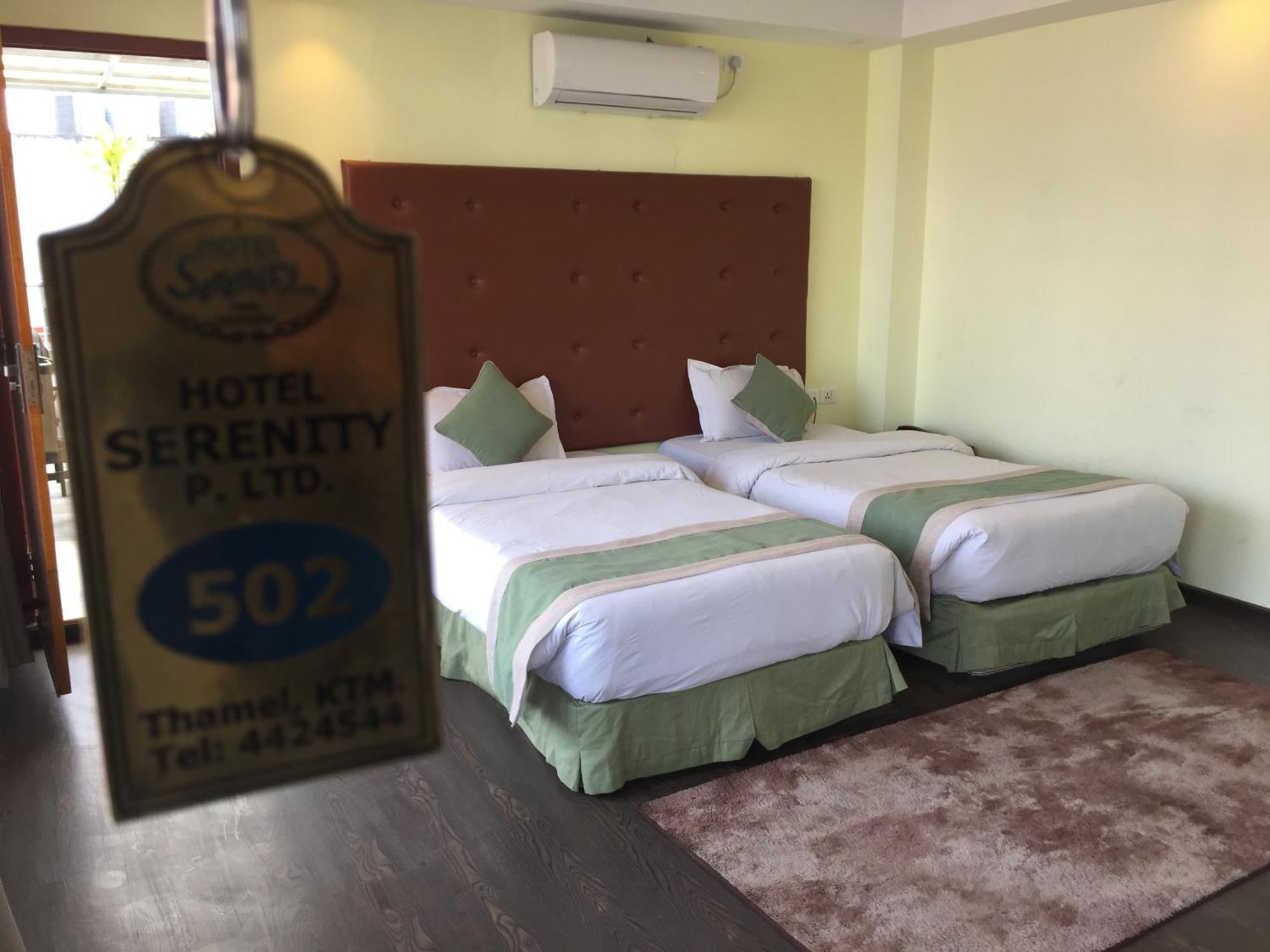Hotel Serenity カトマンズ エクステリア 写真